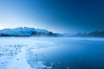 开云体育app-当加勒比闪电劈开南半球，体育破壁者如何重写剧本？