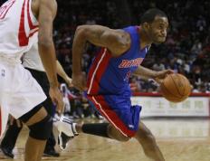 开云体育平台APP-火箭胜活塞，保持西部榜首位置