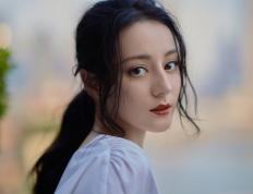 开云平台-萨卡连线，那不勒斯的灯火与韩国的回响