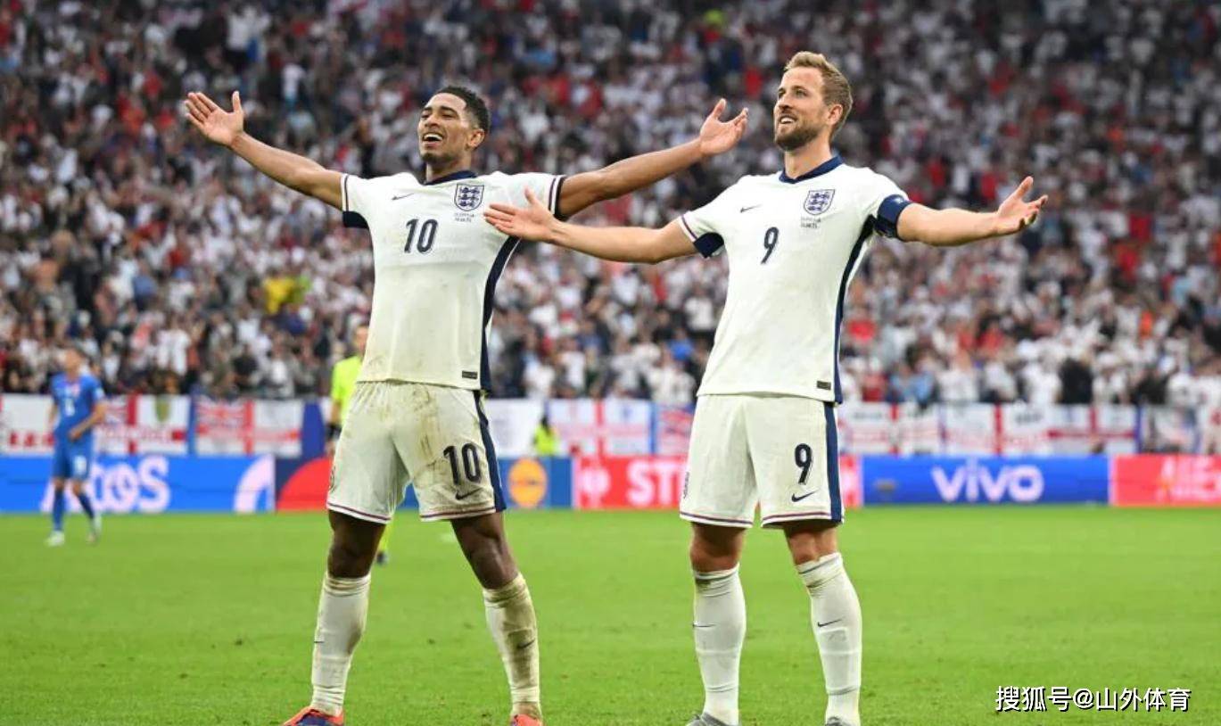 开云APP-爆冷！世界杯强队意外出局震惊全场