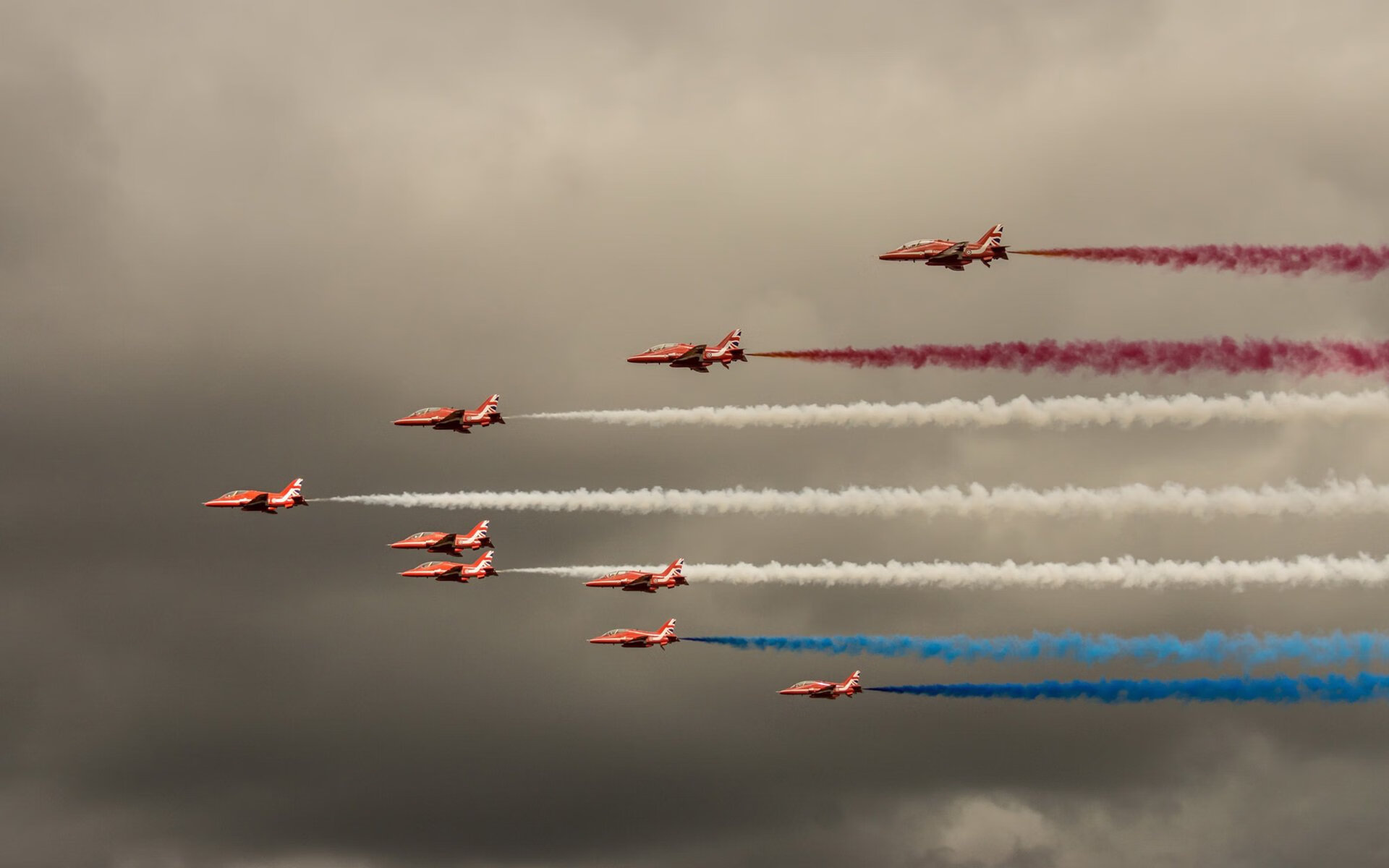 开云平台-封锁与接管，卡塔尔、阿森纳与罗德里的欧冠时刻