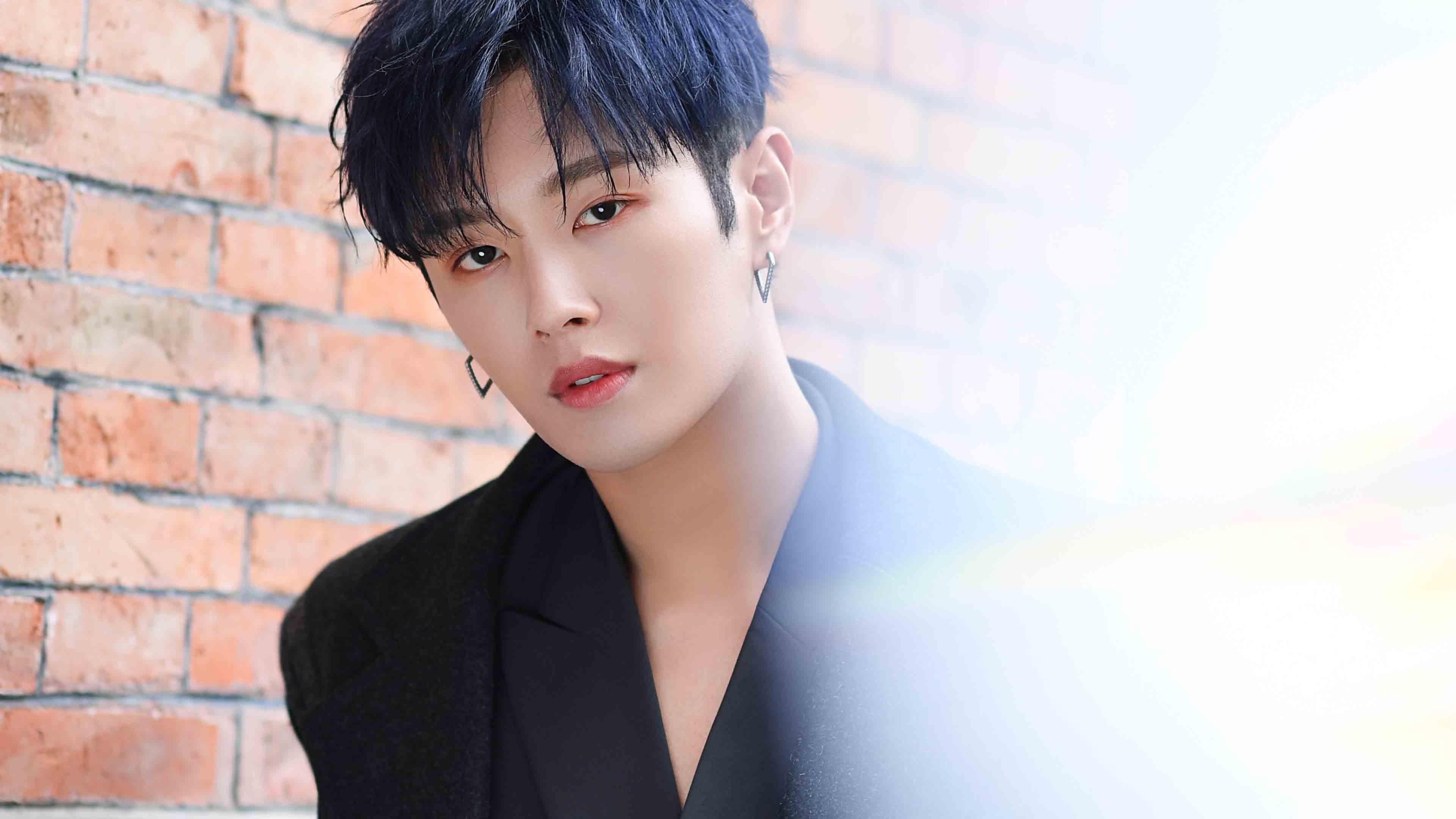 开云体育下载-撕裂静默，爱德华兹与美加墨世界杯之夜的逆转心跳