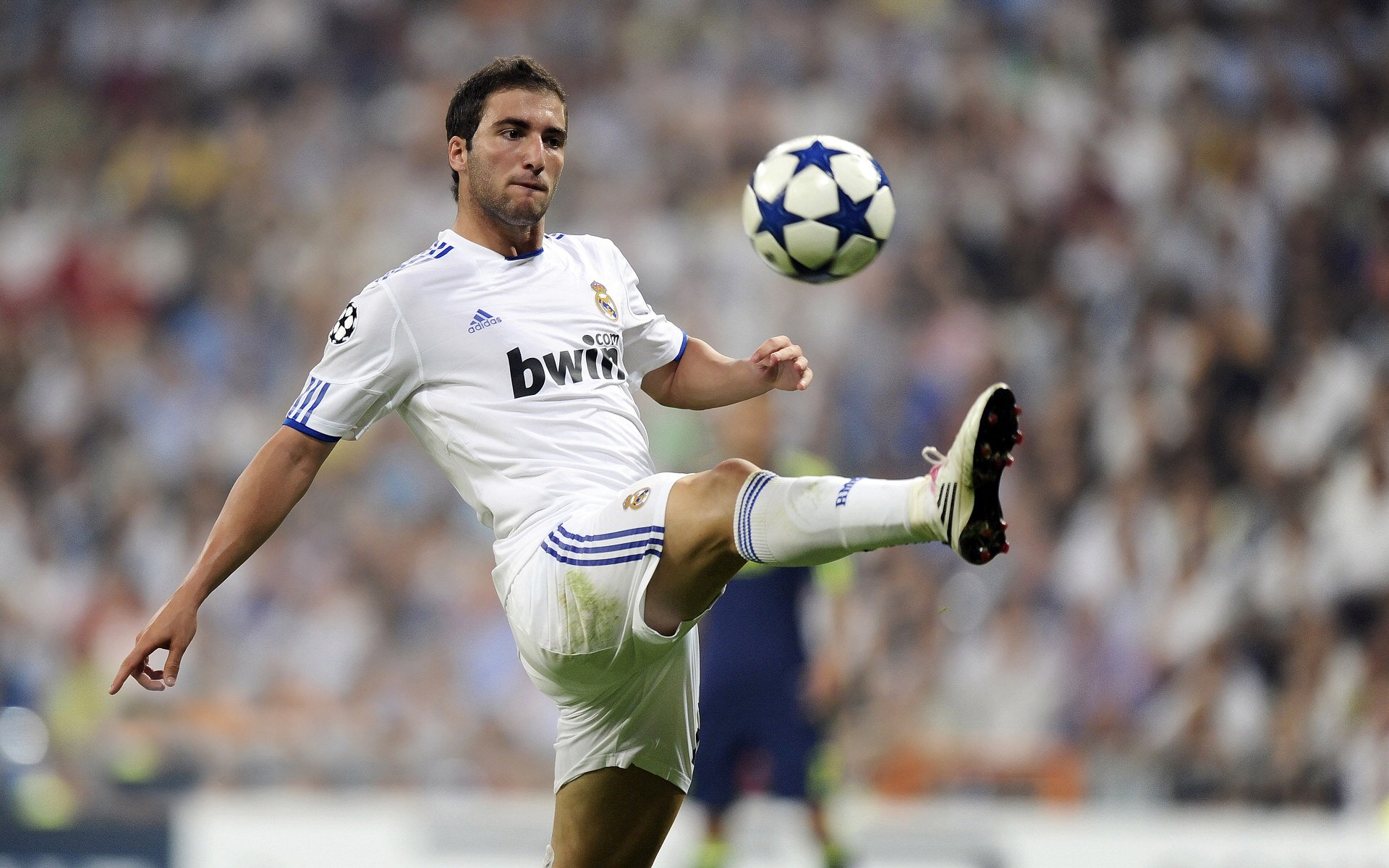 开云APP-迪马利亚单骑救主！阿根廷利刃出鞘，斩落北欧童话