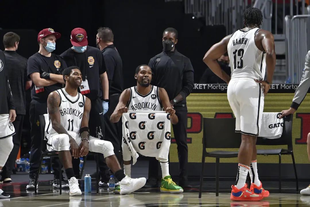 开云体育-F1新赛季揭幕战焦点战,篮网连续得分压制老鹰