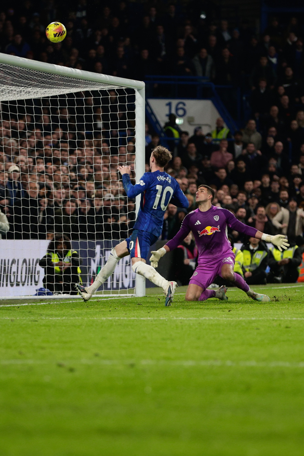 开云体育官方网站-F1年度争冠焦点战，切尔西正面击溃马赛